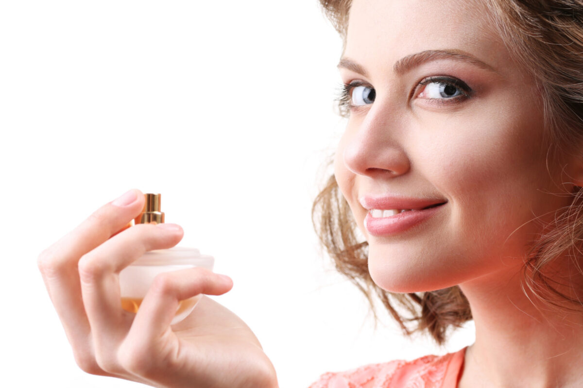 Odlewki perfum – dlaczego warto je wypróbować?